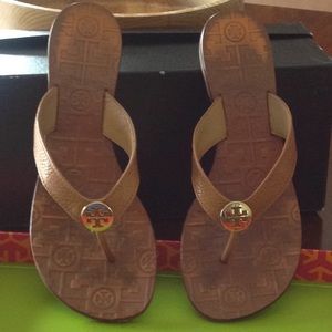 Tory Burch tan leather sandal